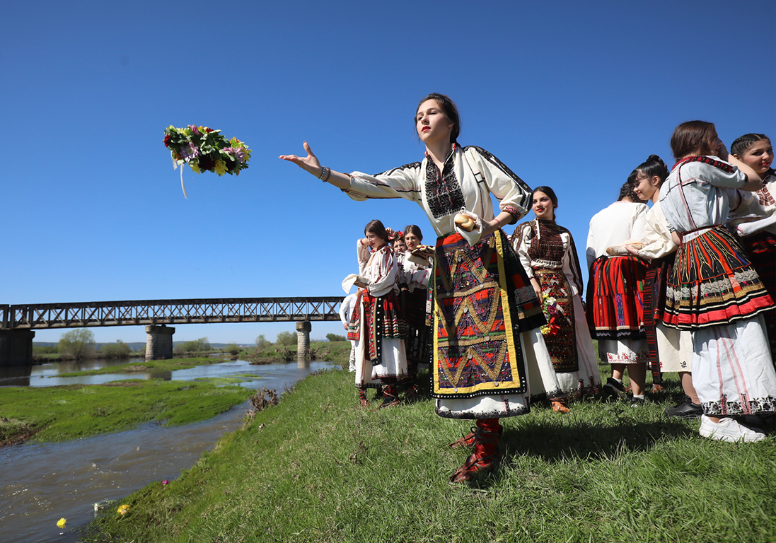 <p>Кумичене край река Искър до гр. Койнаре</p>