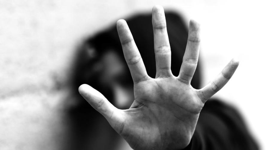 Напрежение в Лом: Освободиха мъж, обвинен в посегателство над деца