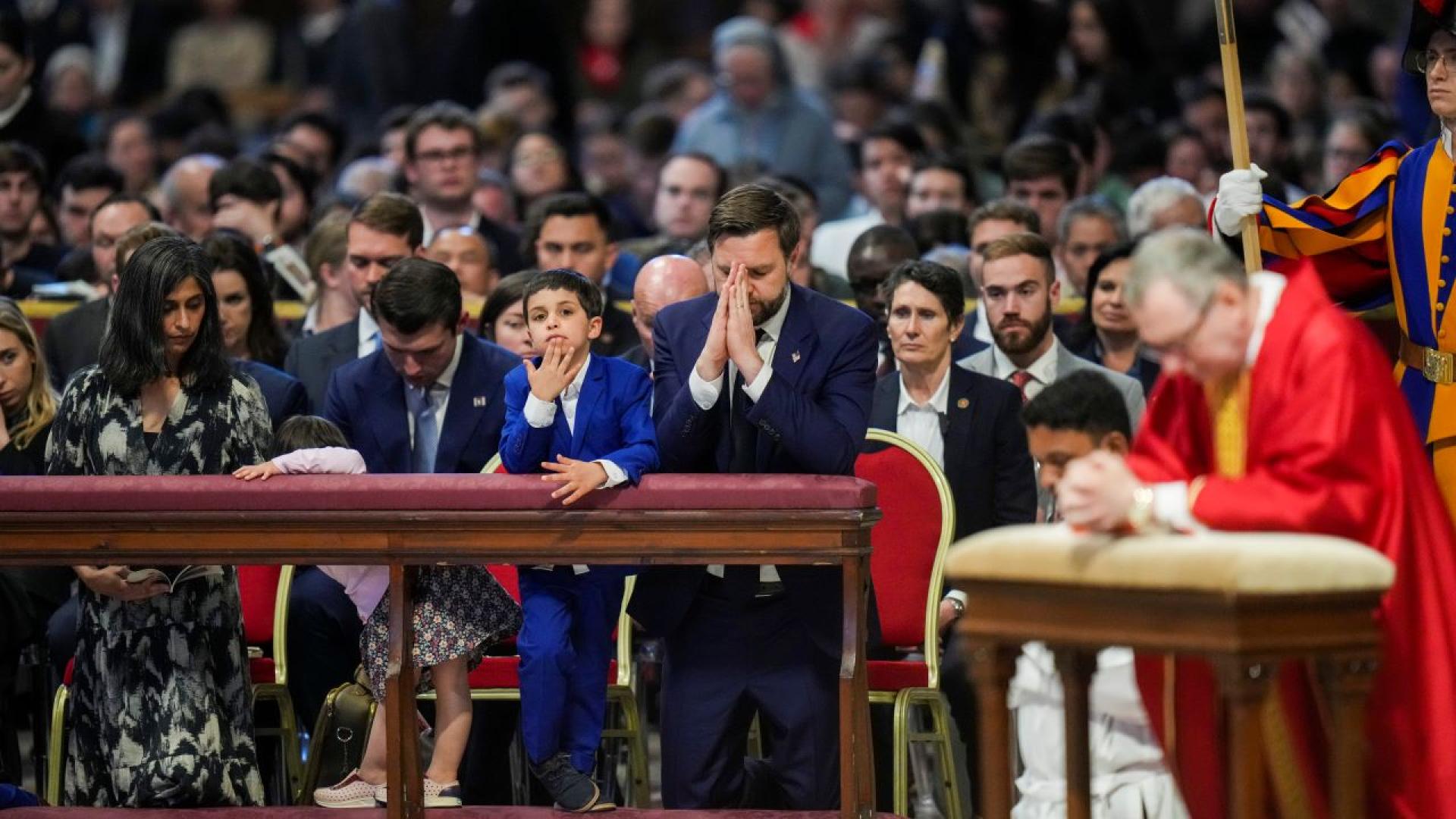 Вицепрезидентът на САЩ Джей Ди Ванс пристигна във Ватикана за