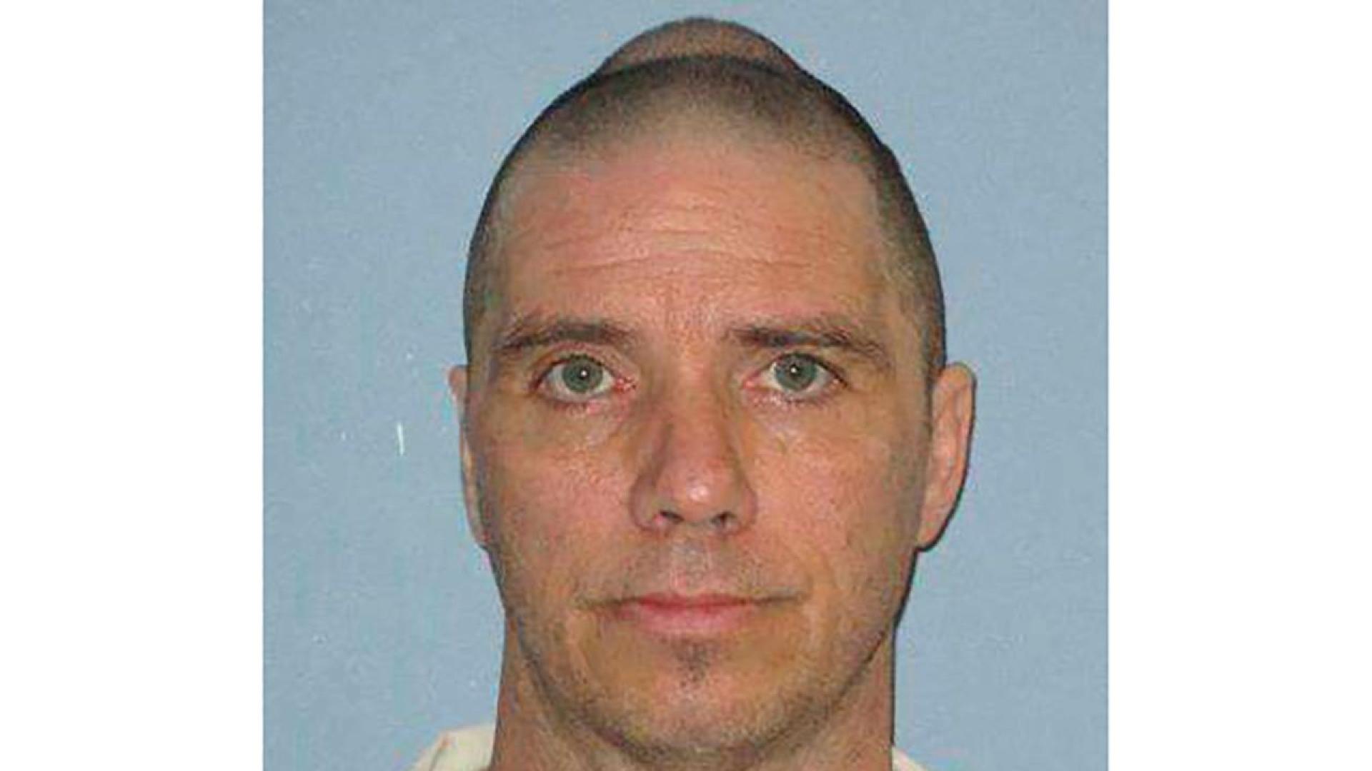 Мъж осъден на смърт в Алабама иска екзекуцията му да