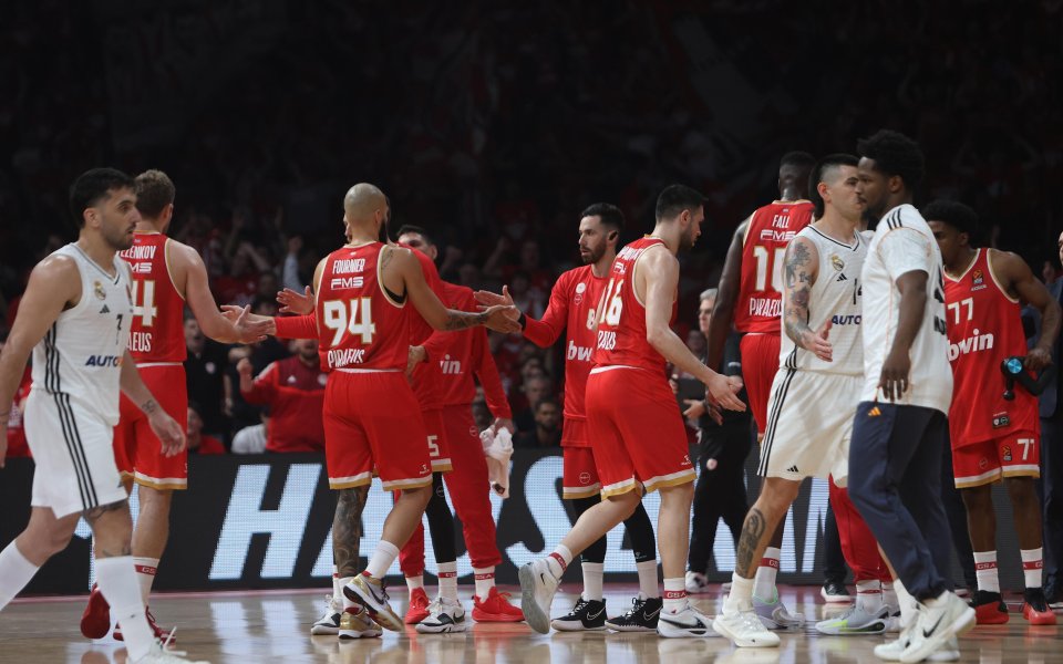 Олимпиакос загуби без Везенков в Монако