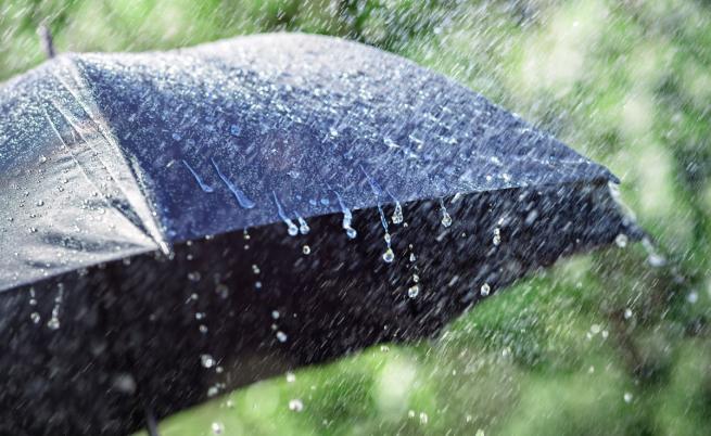 Жълт код за валежи и гръмотевици във вторник ⛈️