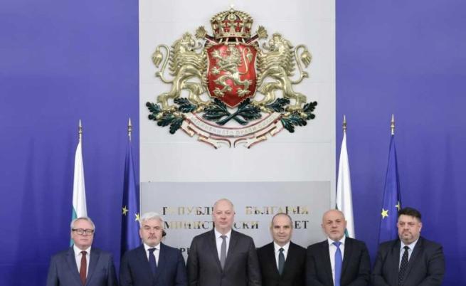 България сключи договор за над 1 млрд. лева за закупуване на нови влакове