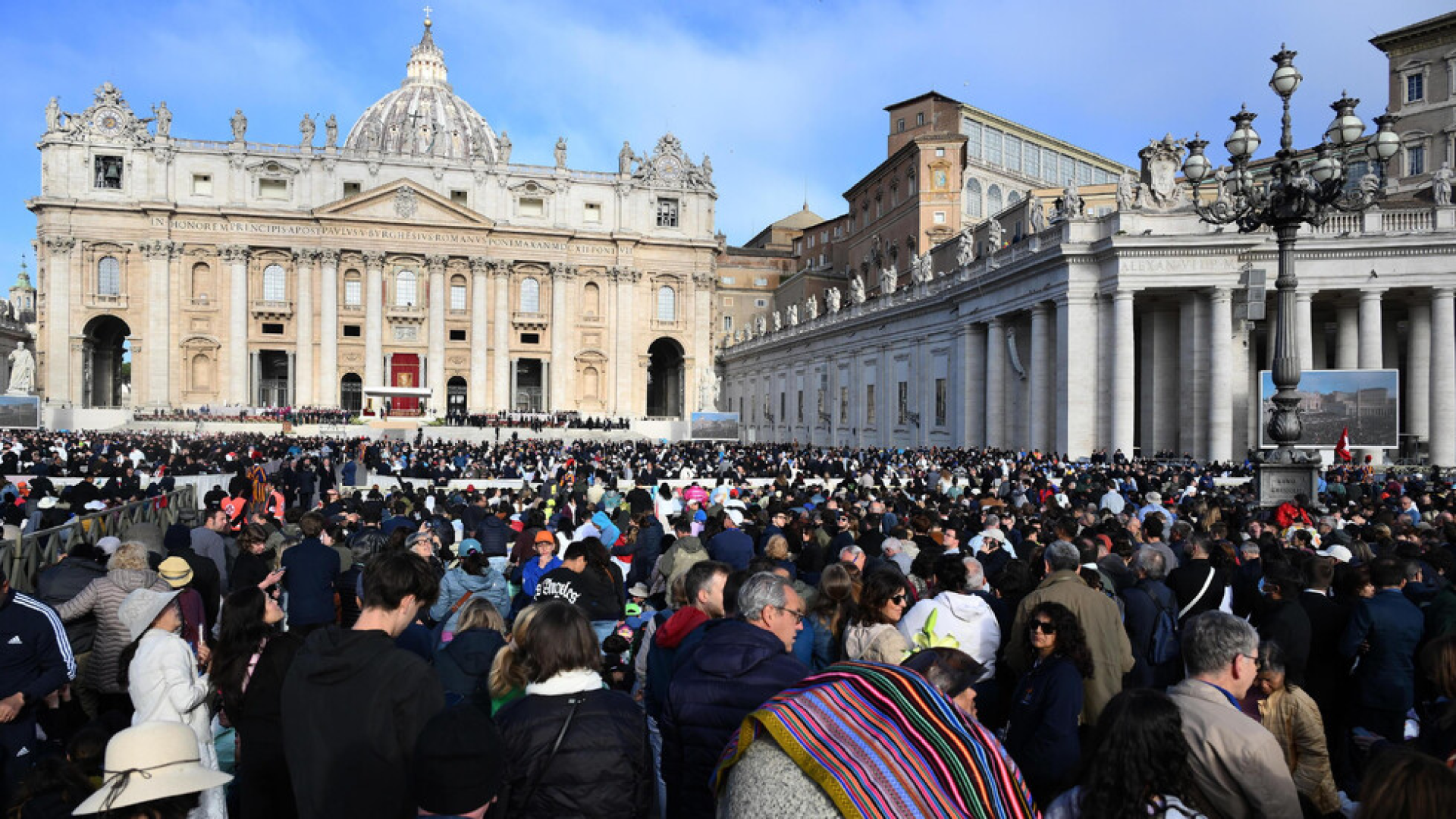 Изпращаме папа Франциск в последния му земен път Той ще