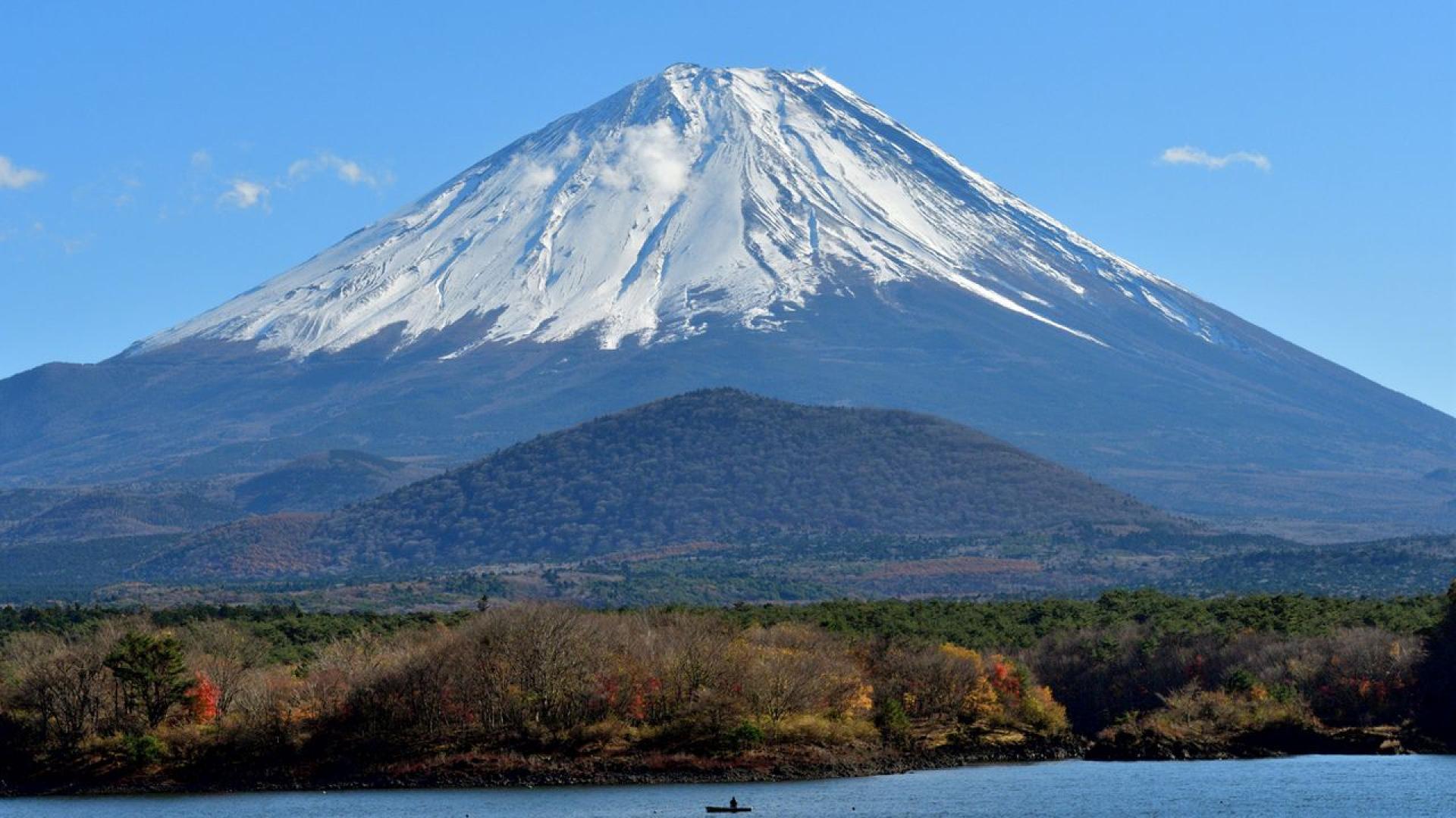 Властите в Япония спасиха един и същ алпинист от склоновете