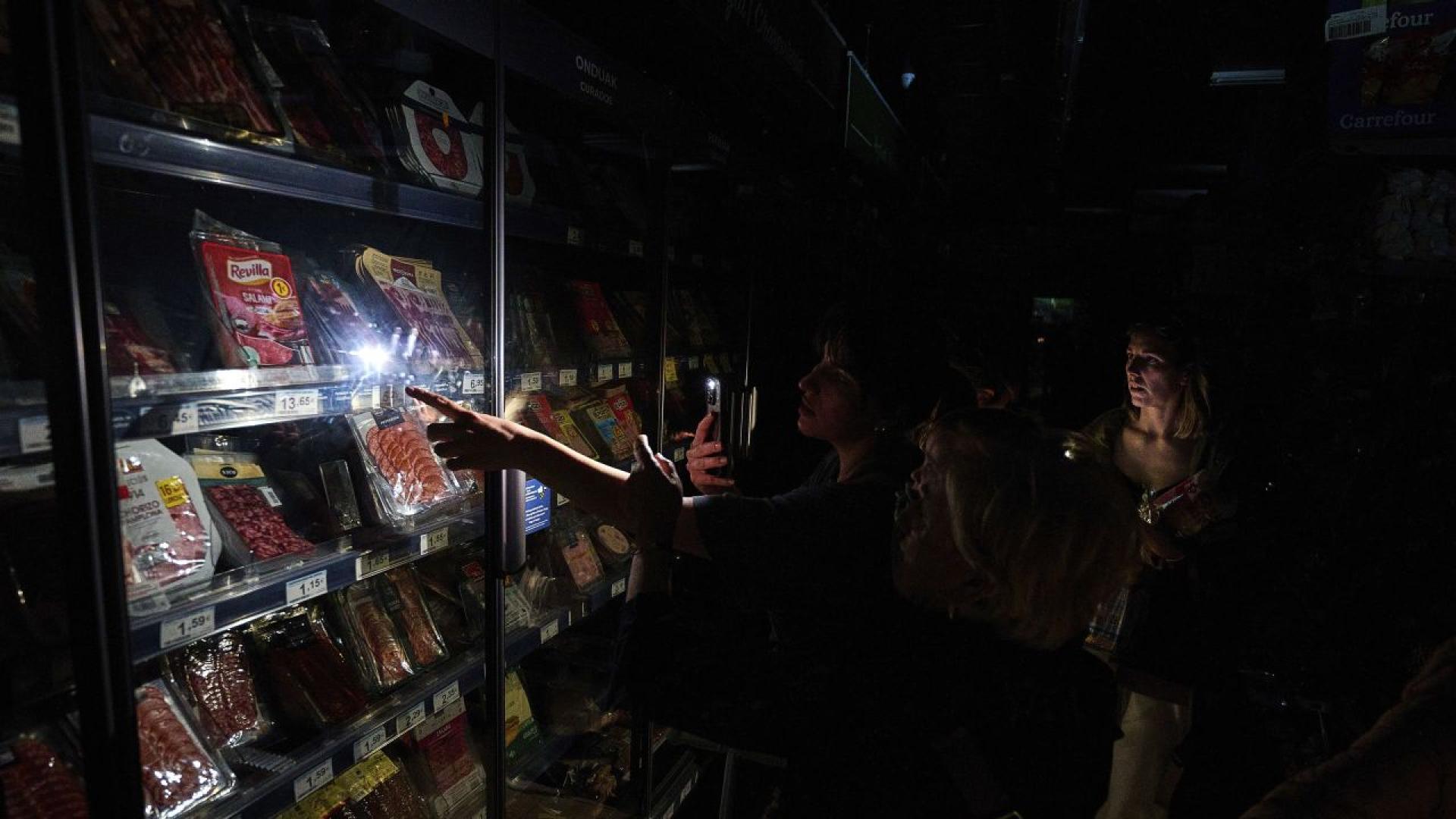 Министерството на вътрешните работи на Испания обяви извънредно положение след