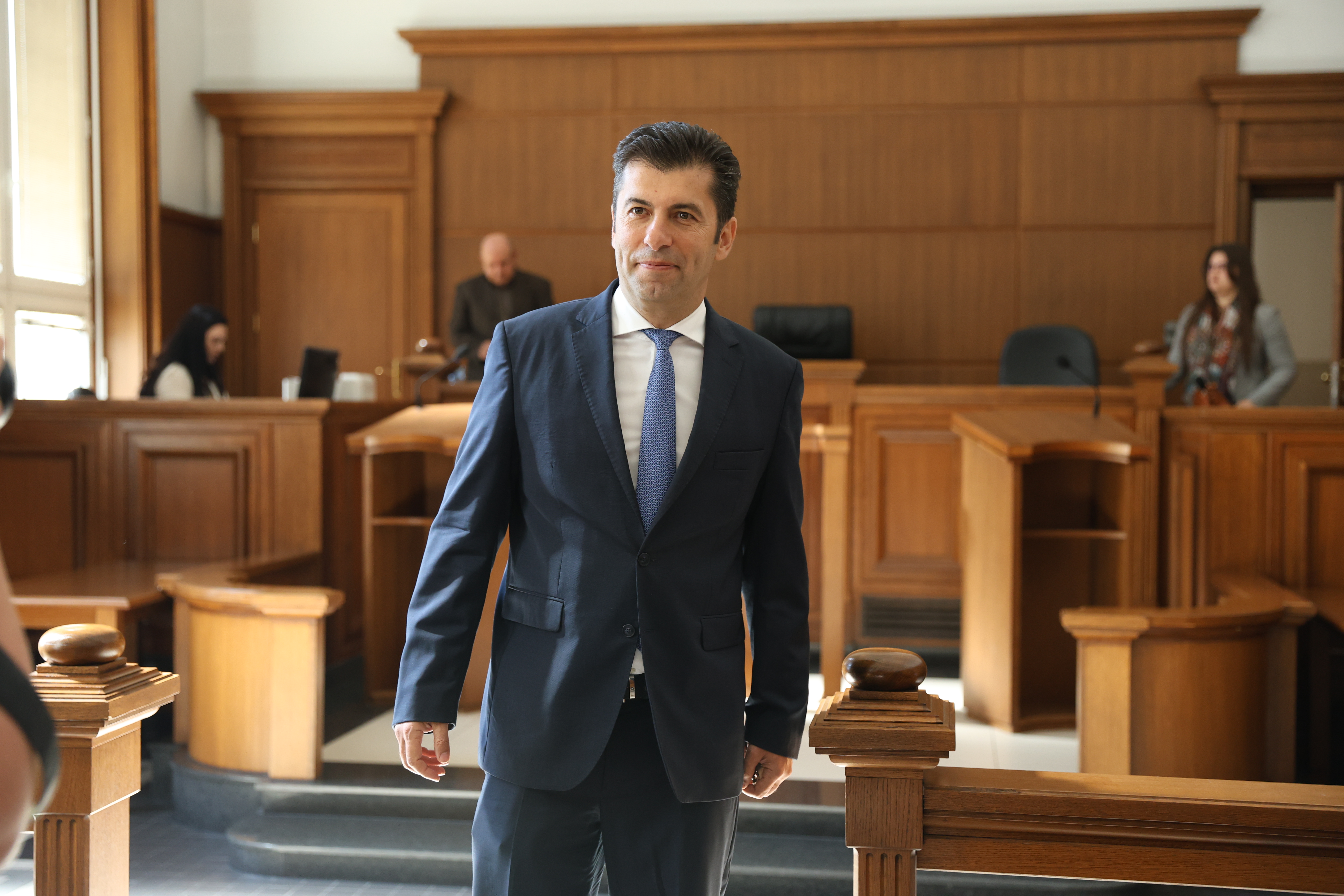Съпредседателят на ПП Кирил Петков се яви в Софийския градски съд, където стартира първото заседание по делото срещу него.