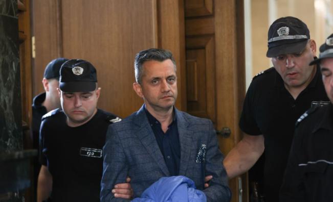 Съдът отново гледа мярката на шефа на митницата в Пловдив