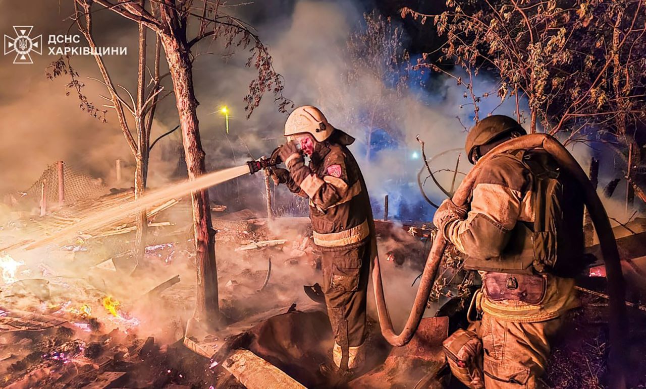 Руски дронове удариха газов комплекс в Полтавска област, има жертва