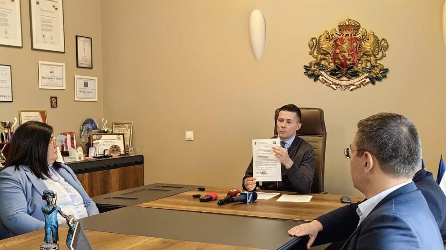 Кметът на Царево опроверга твърденията за отпуснати 43 млн. лв. за почистване на реки и дерета
