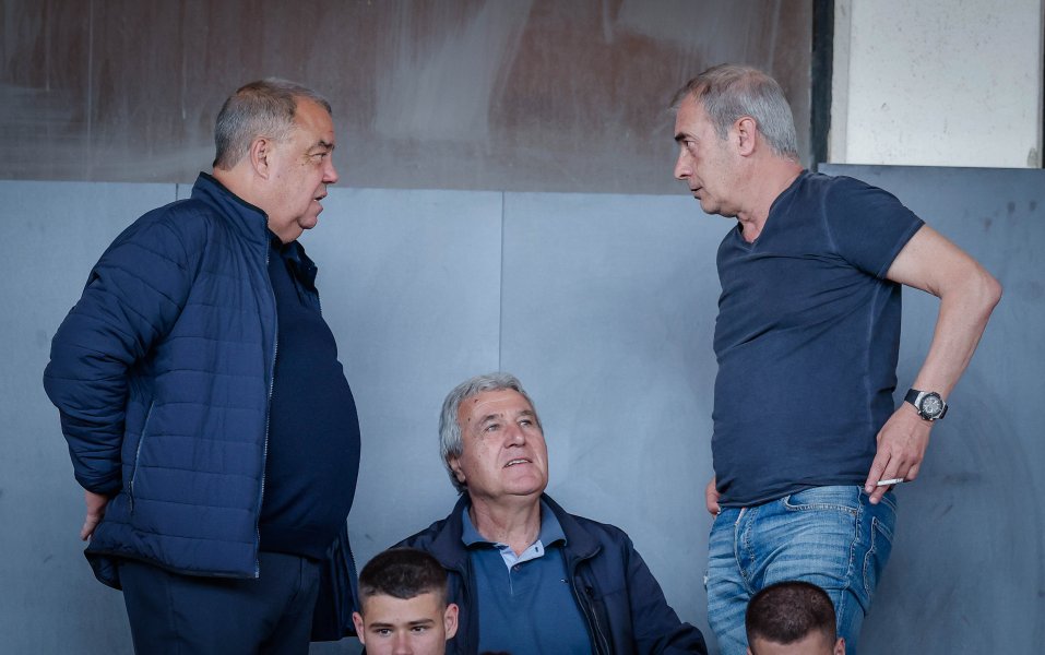 септември славия1