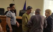 Шофьорът на тира, избягал след катастрофата на Хаинбоаз, остава в ареста
