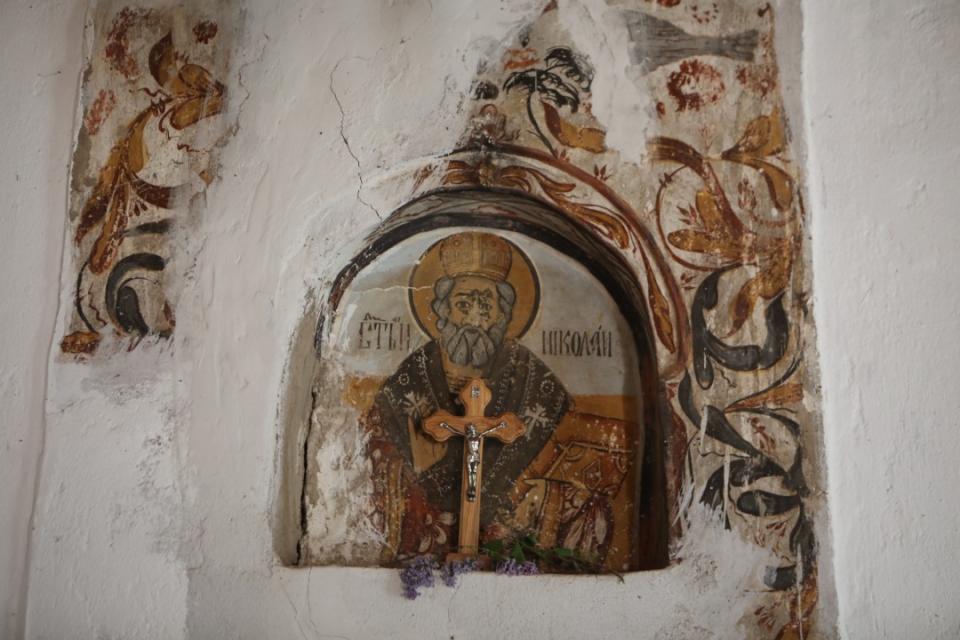 В Годечкото село Туден отбелязаха летния Никулден с боб курбан в църквата св. "Николай Чудотворец".