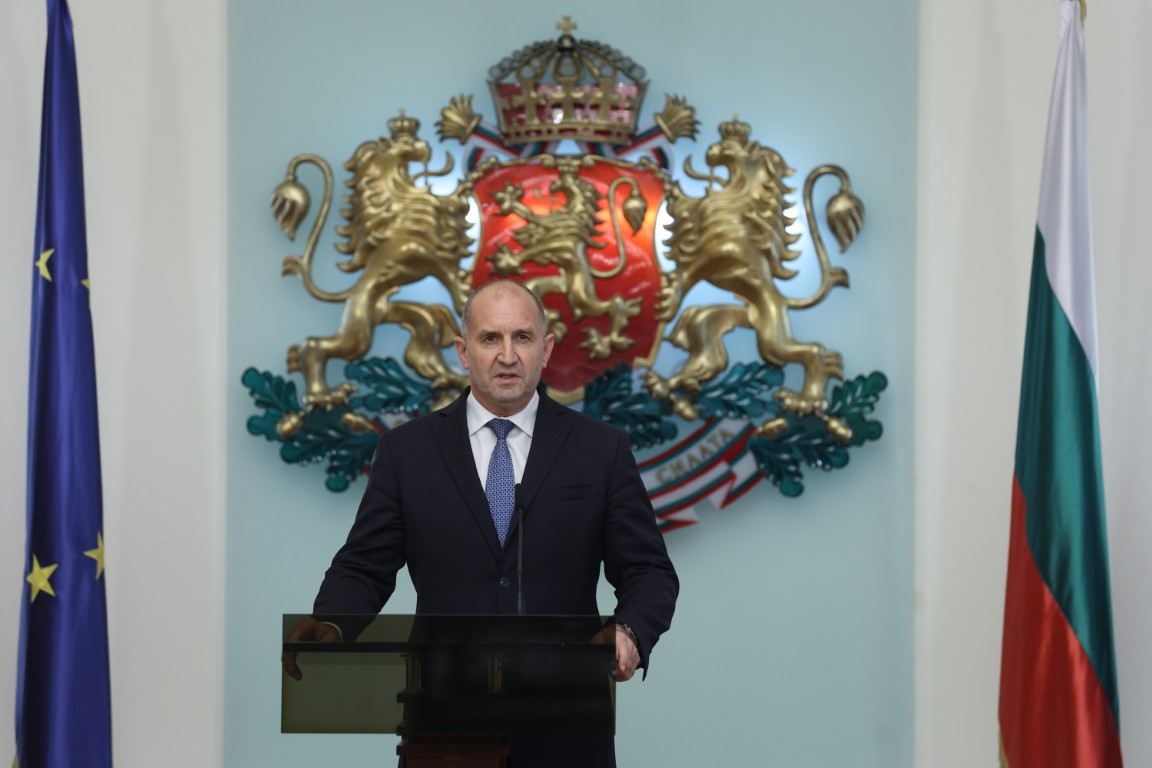 Румен Радев: Погазиха Конституцията и законите