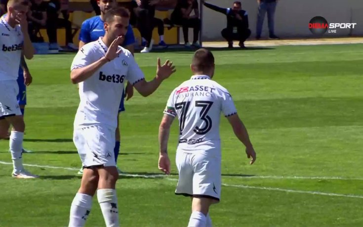 Славия поведе от дузпа срещу Крумовград