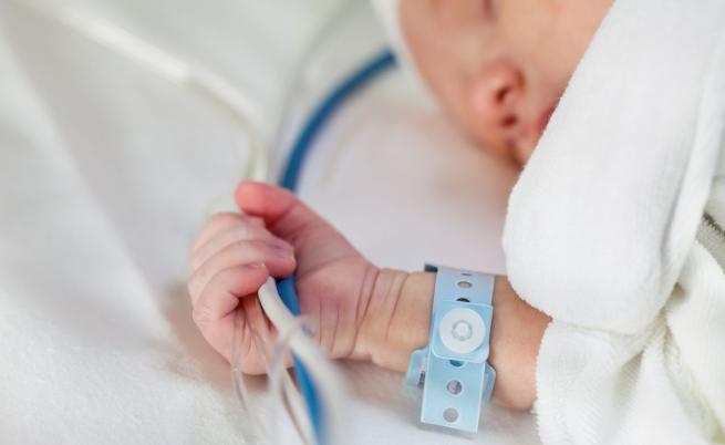 Излекуваха 4-месечно бебе от рядката болест на Кавазаки в столична болница