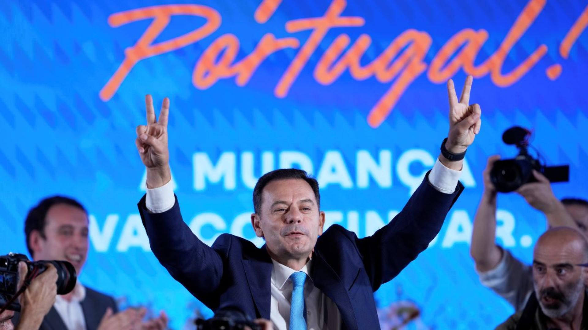 Управляващият в Португалия дясноцентристки Демократичен съюз спечели произведените в неделя