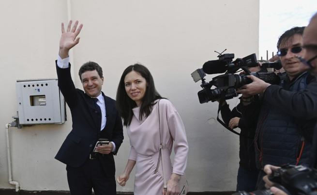 Коя е Мирабела Градинару - новата първа дама на Румъния