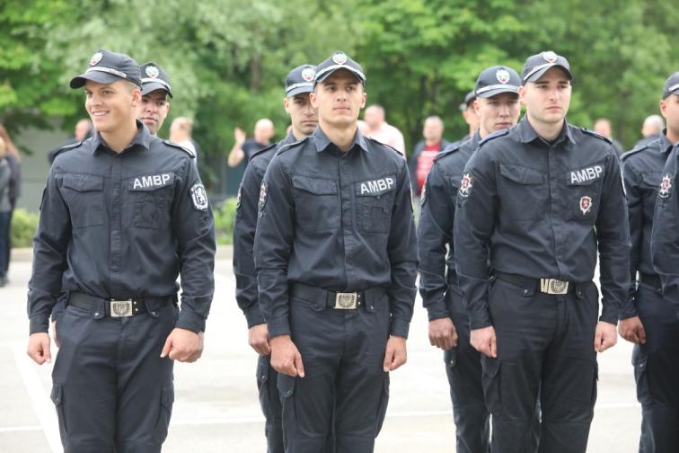 100 години полиция