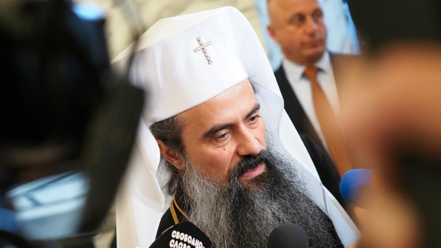 Патриарх Даниил критикува остро нестинарството