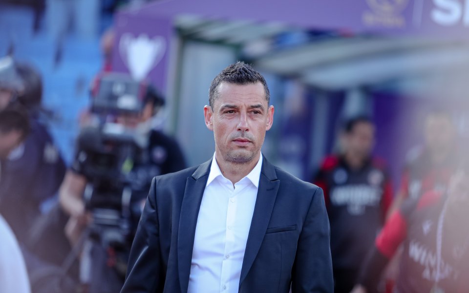 Томаш се показа: вижте какво прави бившият треньор на ЦСКА (снимка)