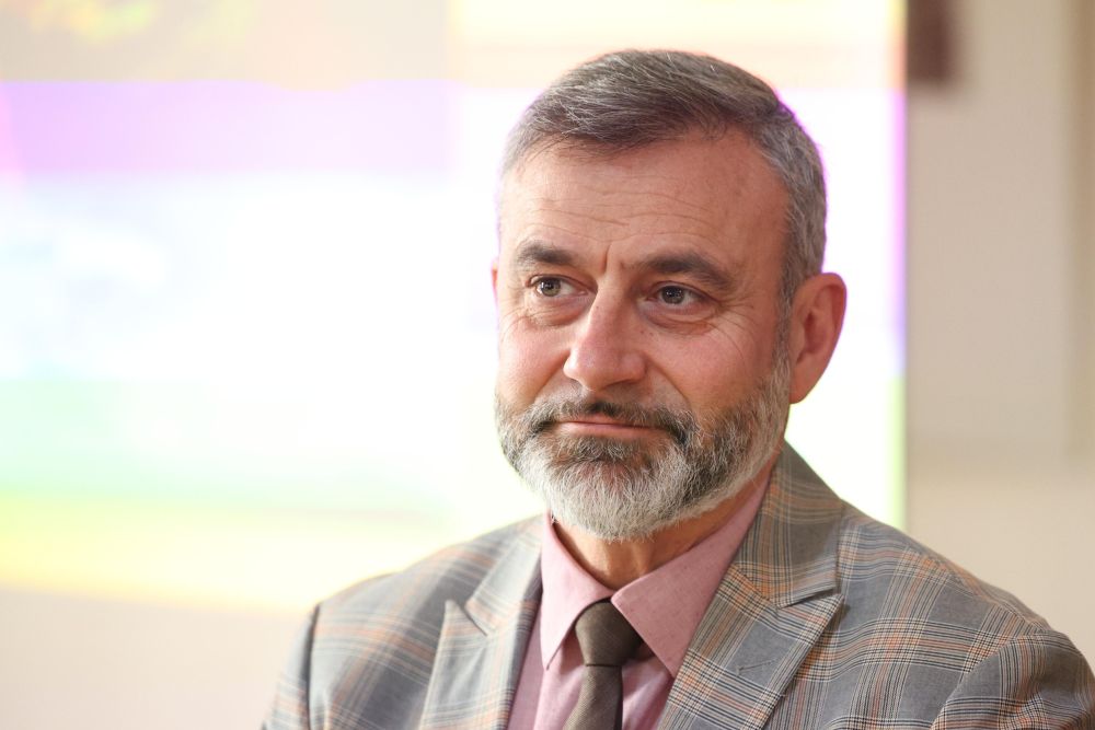Калин Вельов напуска поста си като зам.-министър на културата