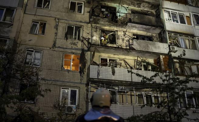 Русия с мощна атака срещу Киев с дронове и ракети