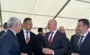Премиерът и енергийният министър инспектираха Вертикалния газов коридор