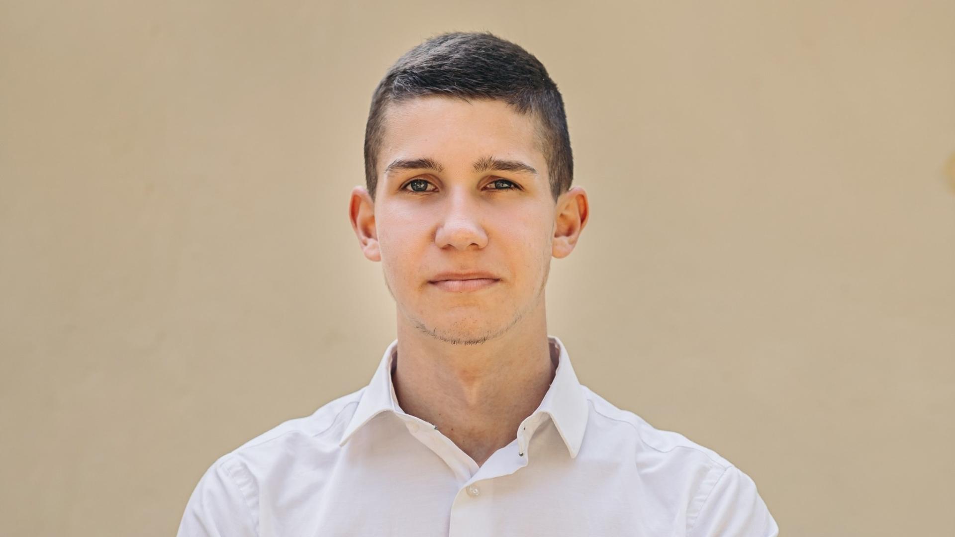 Мартин Атанасов е едва на 18 години но вече е