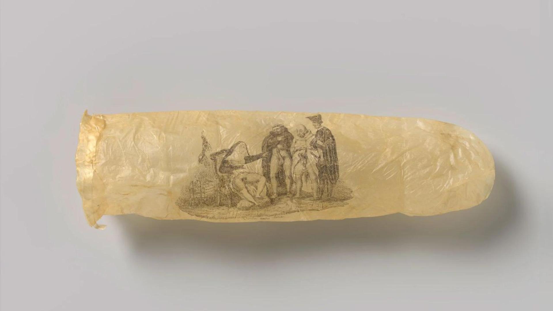 Презерватив от 19 ти век украсен с еротично изображение на монахиня