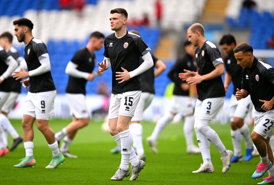 Уелс Лихтенщайн1