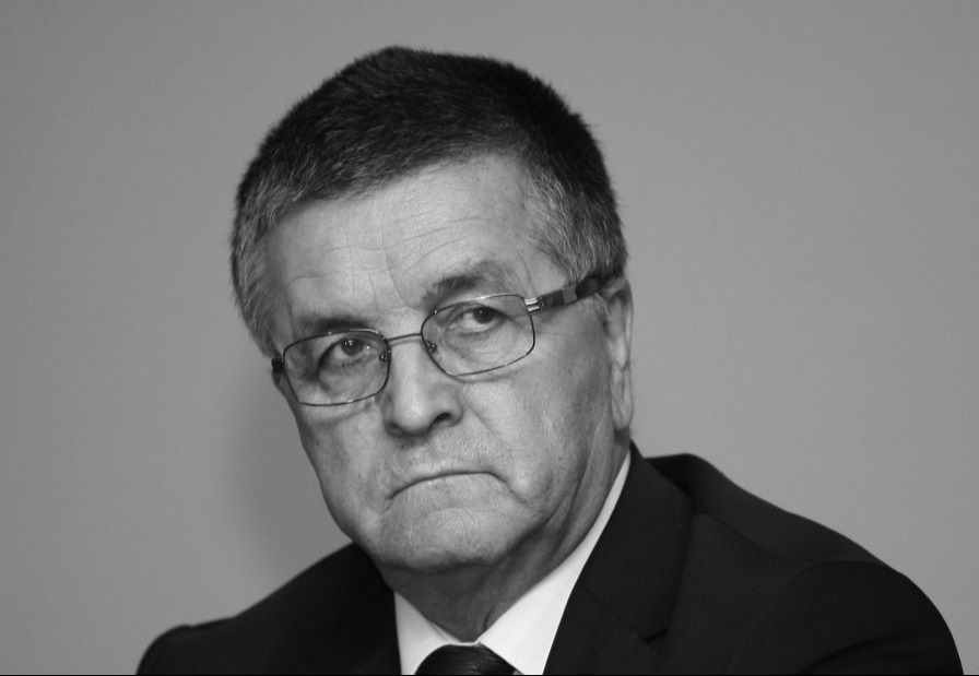 Почина бившият зам.-председател на НС Алиосман Имамов