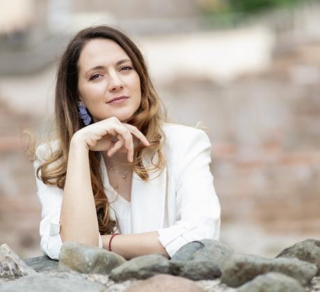 Историята не е просто сбор от дати и събития –