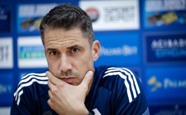 Веласкес дава пресконференция преди мача с Беер Шева