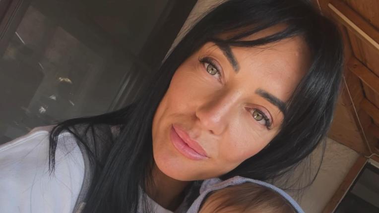  Вижте красивото семейство на Томас от 