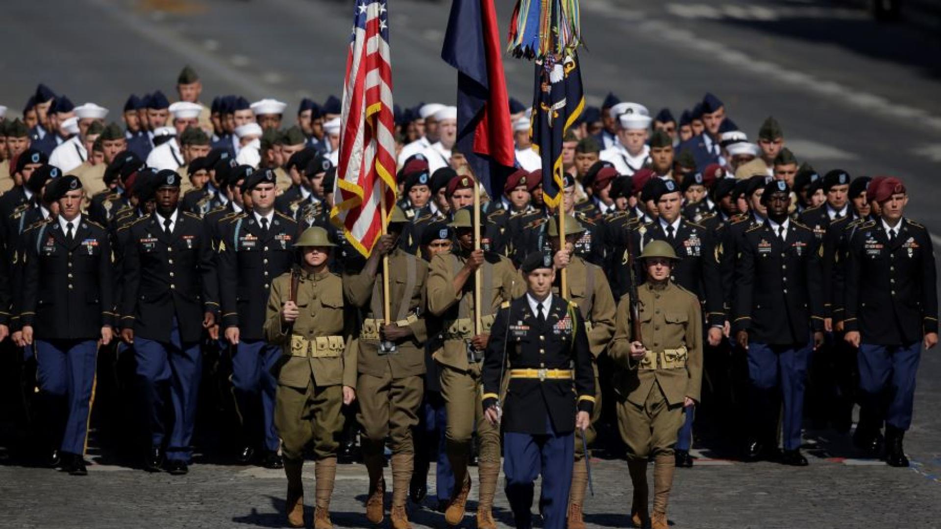 Във Вашингтон днес ще бъде проведен грандиозен военен парад организирането