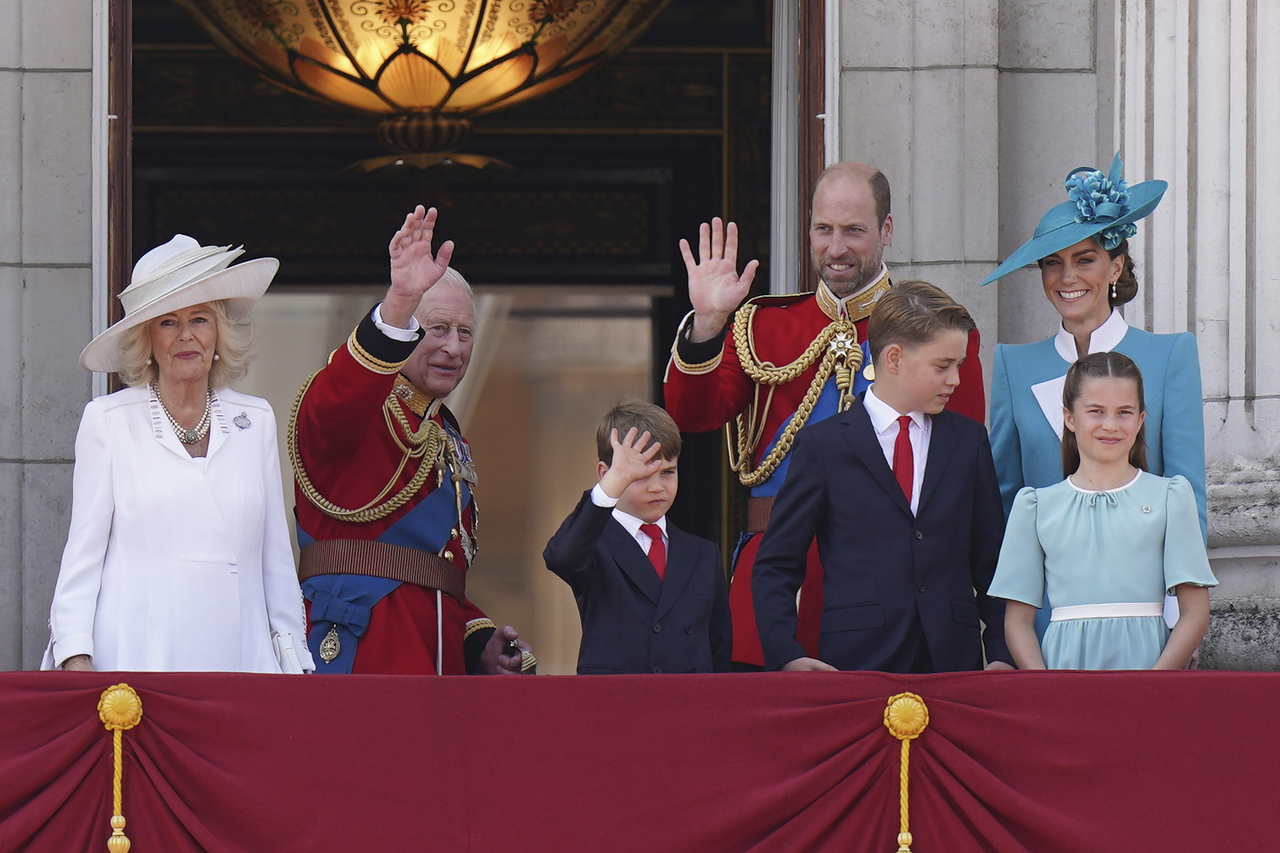 <p>Официален парад за рождения ден на крал Чарлз Трети се състоя в Лондон днес.</p>