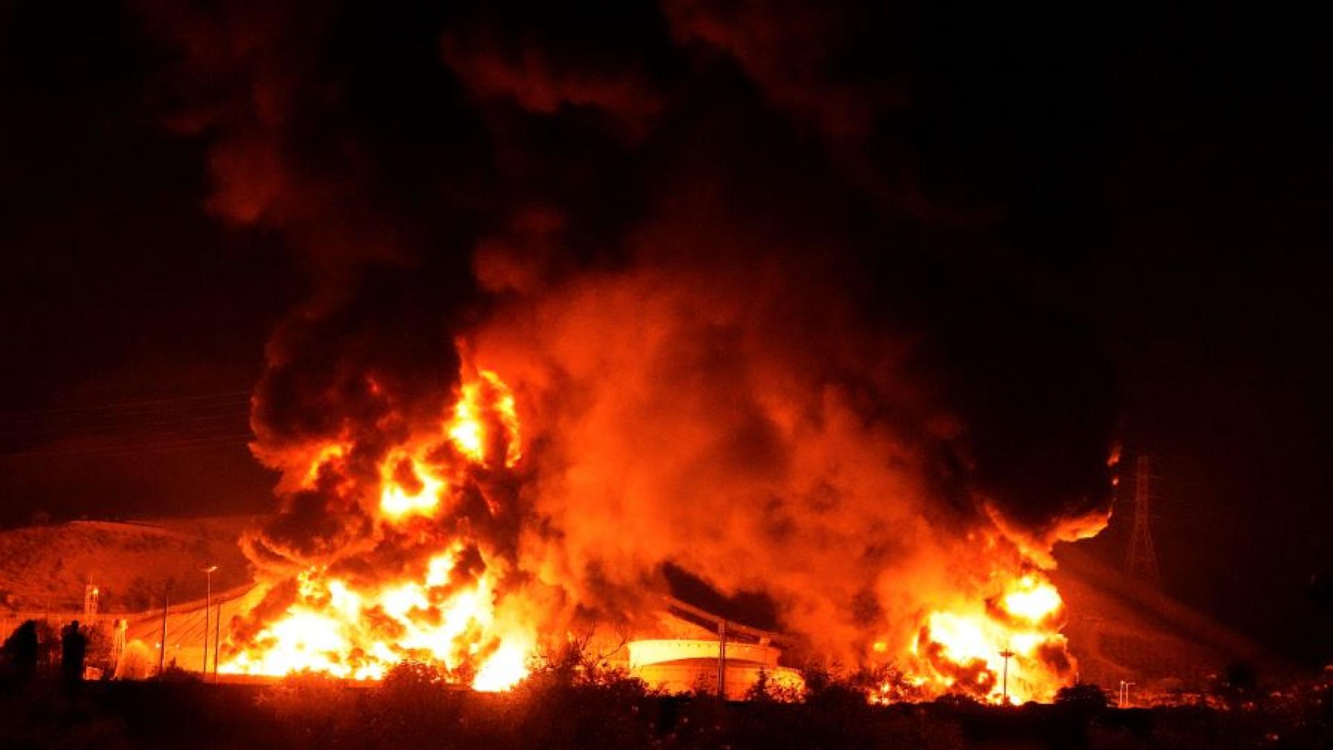 Иран обяви че е изстрелял нова вълна от ракети срещу