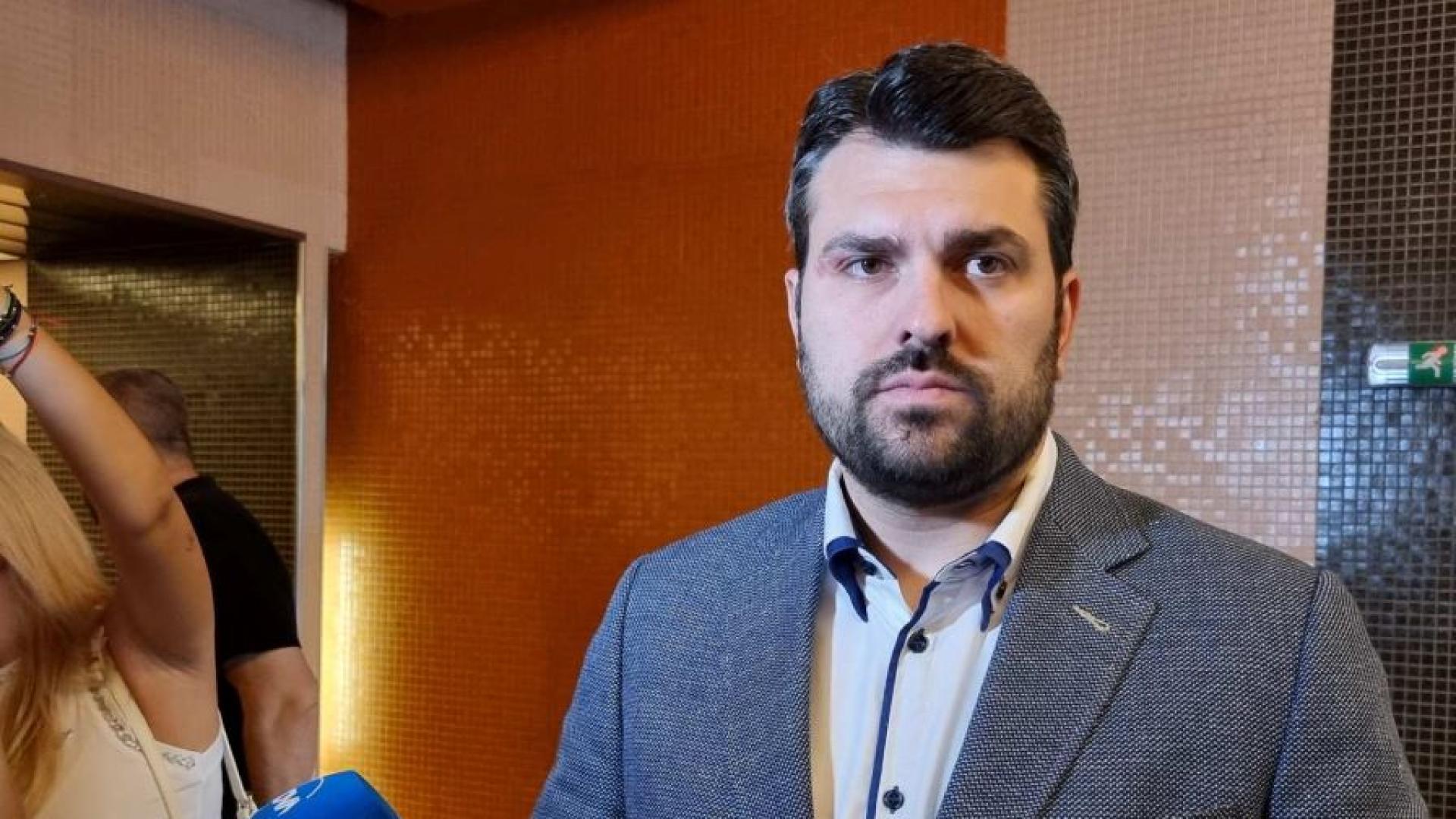 Група от около 50 българи са поискали да бъдат евакуирани