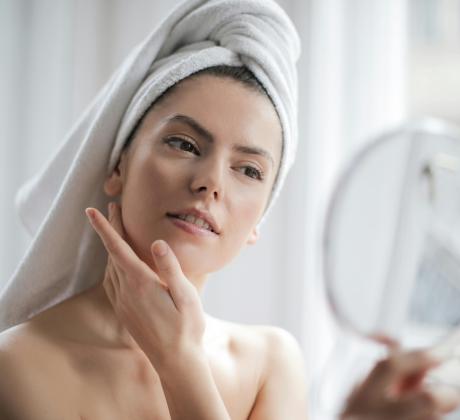 Нека си признаем след 40 те кожата ни започва да разказва