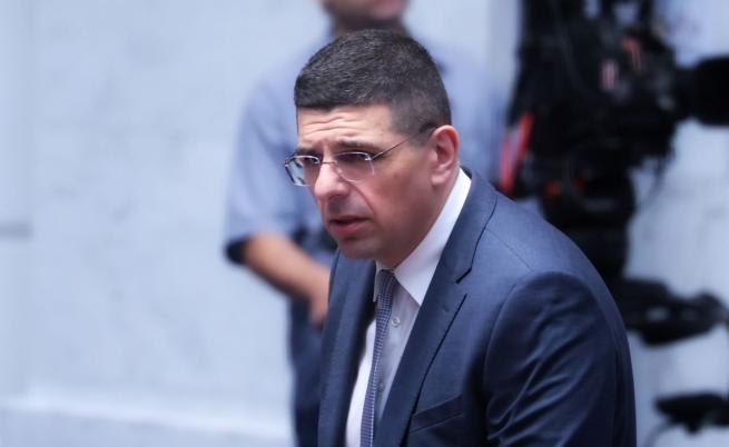 ПП-ДБ подготвя вот на недоверие