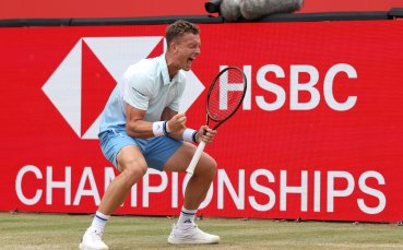 Лехечка с първи финал на трева след успех над Дрейпър в Куинс