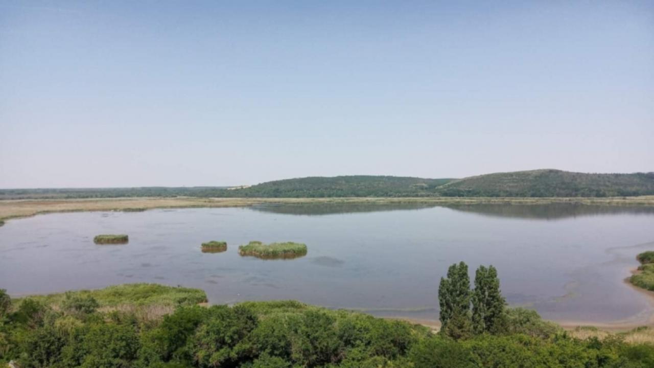Езеро Сребърна