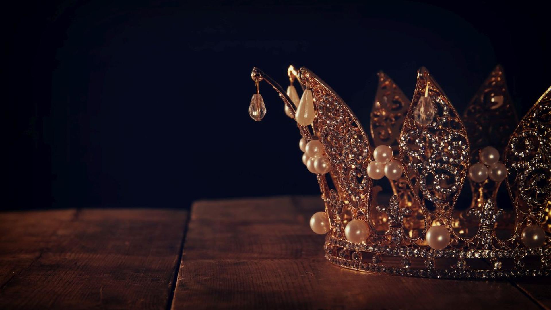 Убийства кралски бракове и дипломатически жестове кралете на Мерсия съчетават