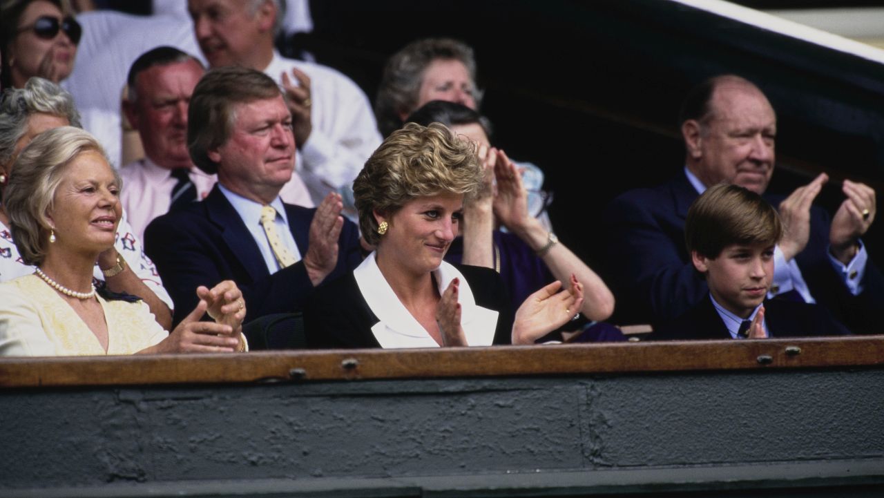 <p>1994: Принцеса Даяна и принц Уилям</p>