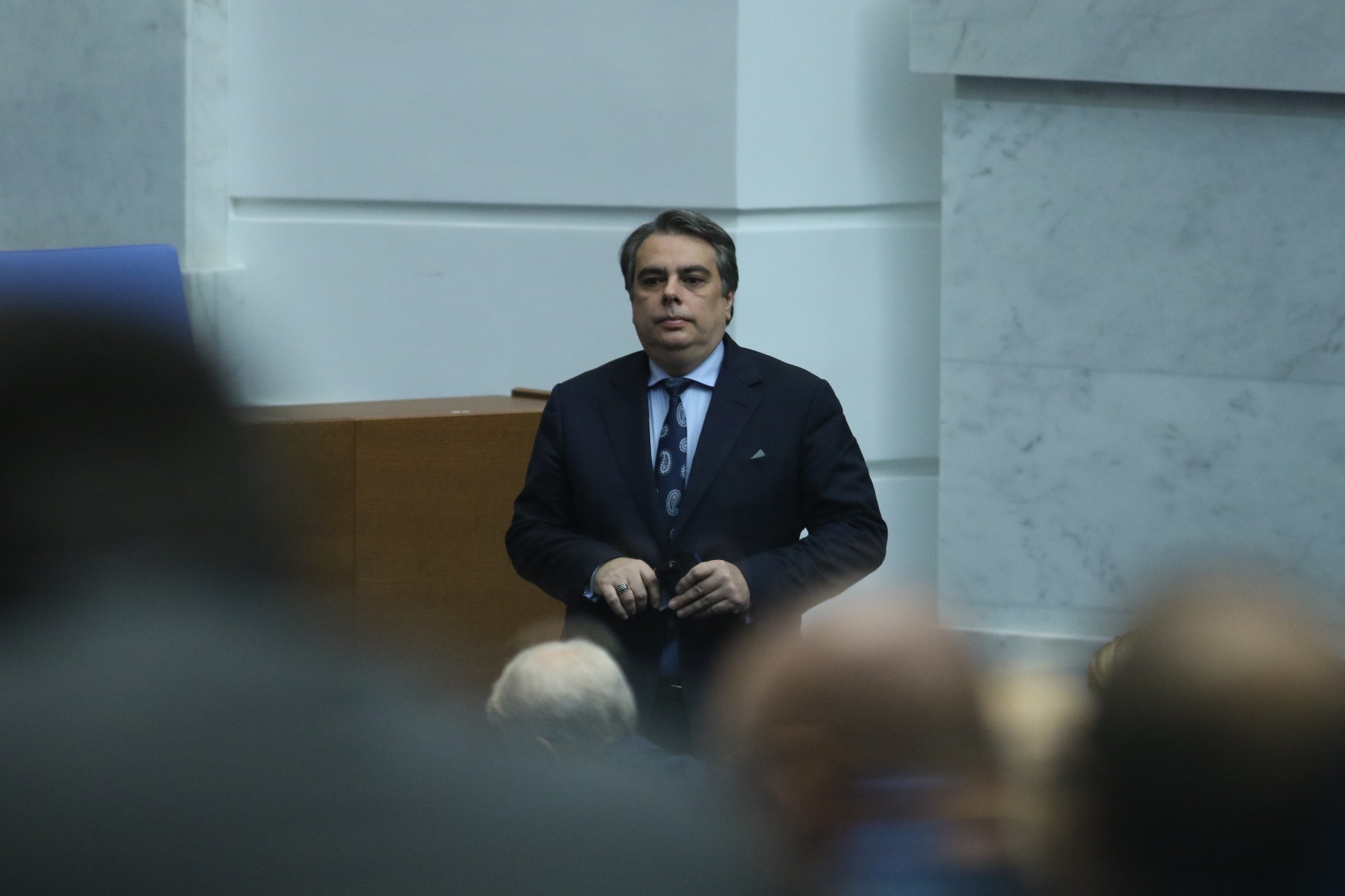 <p>Обсъждането на третия вот на недоверие, внесен срещу кабинета на Росен Желязков.</p>