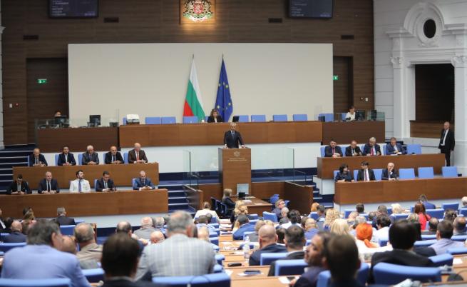Гласуваха мерки срещу спекулата заради еврото
