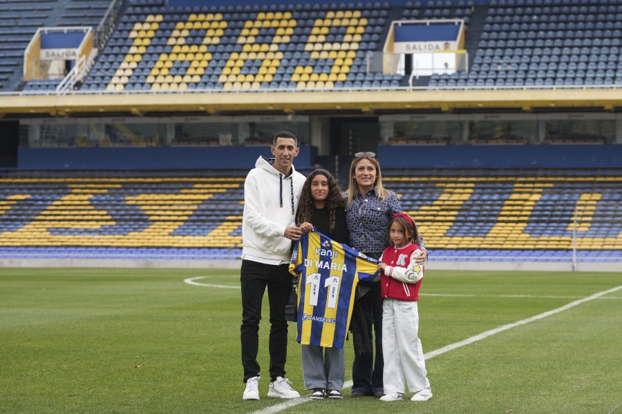 Анхел Ди Мария се завърна в родния си клуб Росарио1