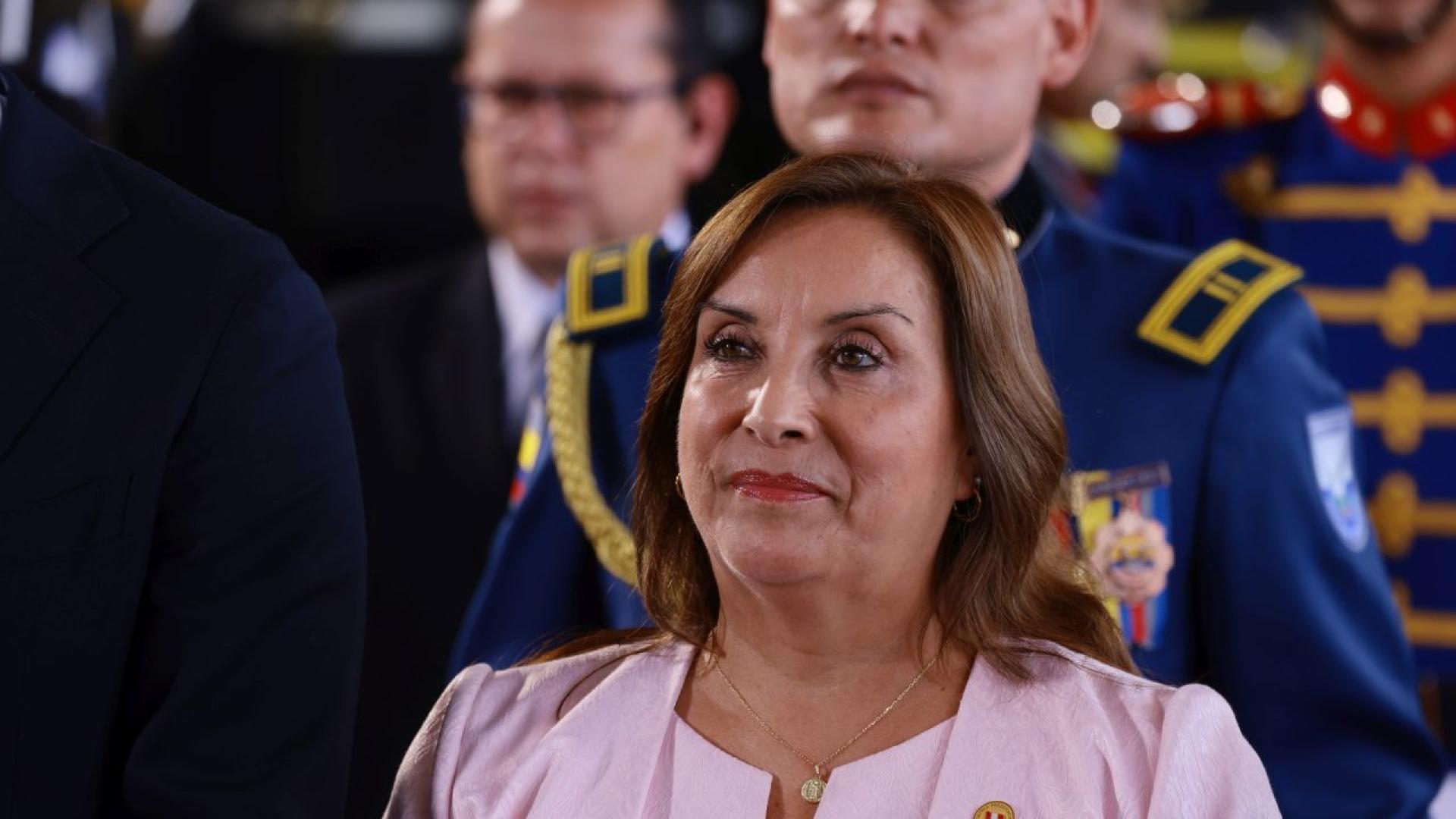 Президентката на Перу Диана Буларте получи остри критики след противоречивото