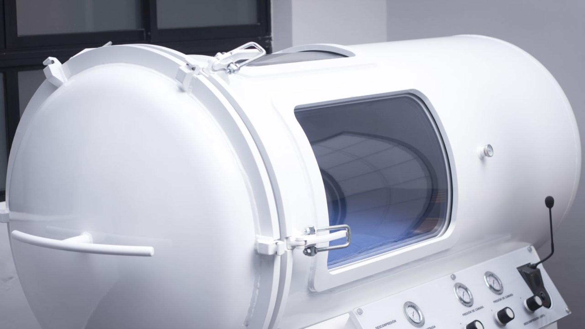 Физиотерапевт изгоря жив в хипербарна кислородна камера в собствената си